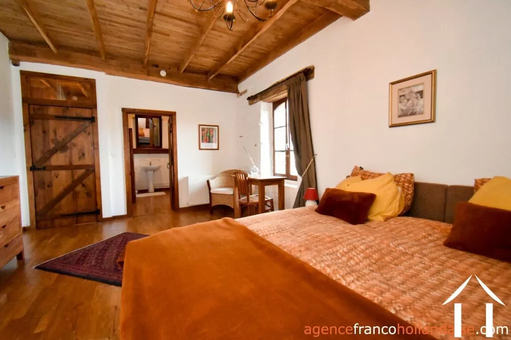 House for sale , Li1032 Image - 31