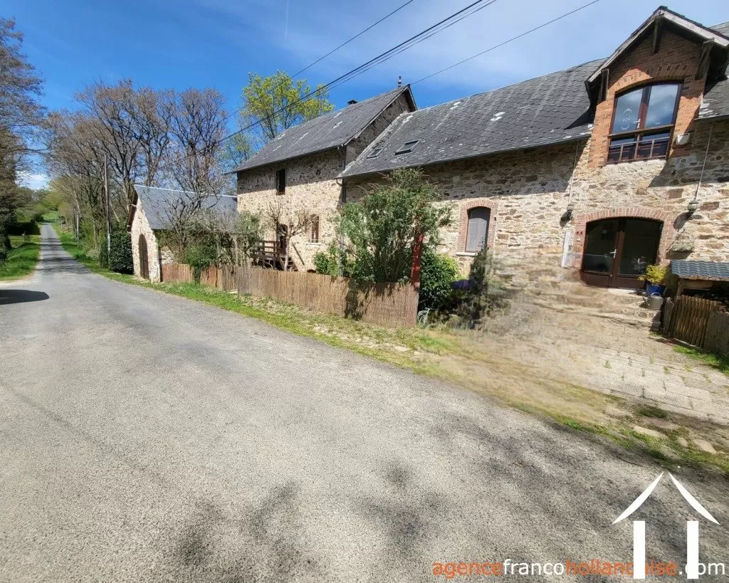House for sale chateau chervix, limousin, Li1032 Image - 43