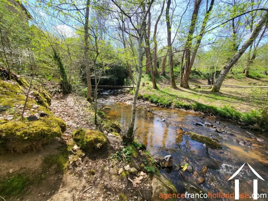 House for sale chateau chervix, limousin, Li1032 Image - 85