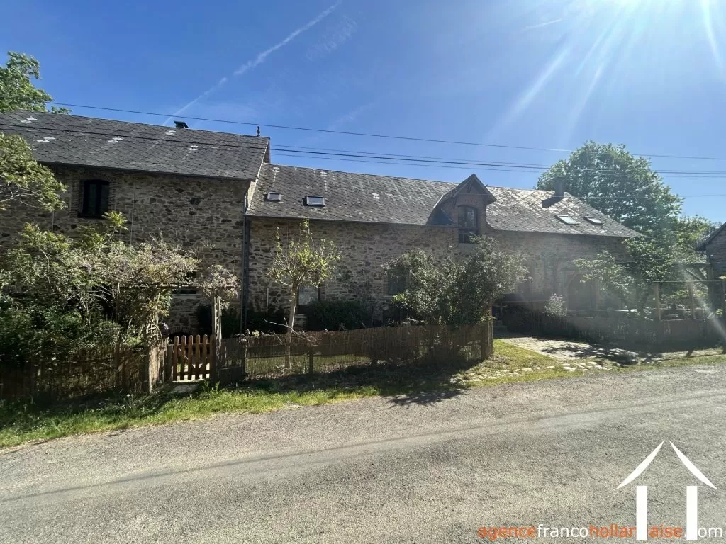 House for sale chateau chervix, limousin, Li1032 Image - 42