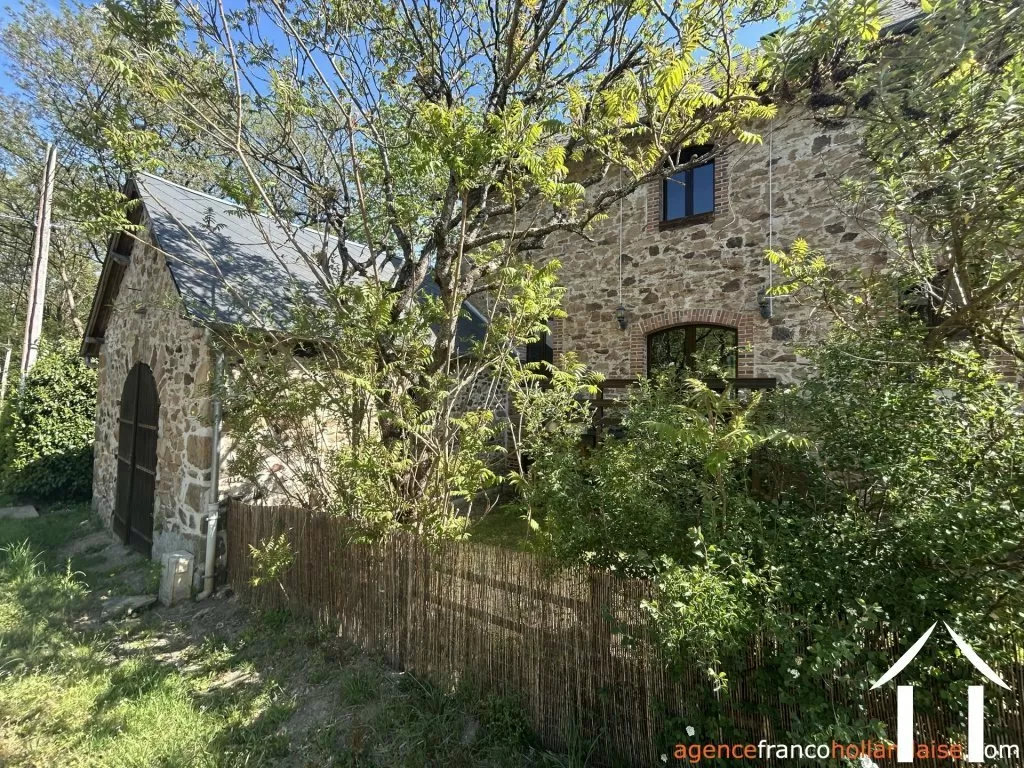 House for sale chateau chervix, limousin, Li1032 Image - 53