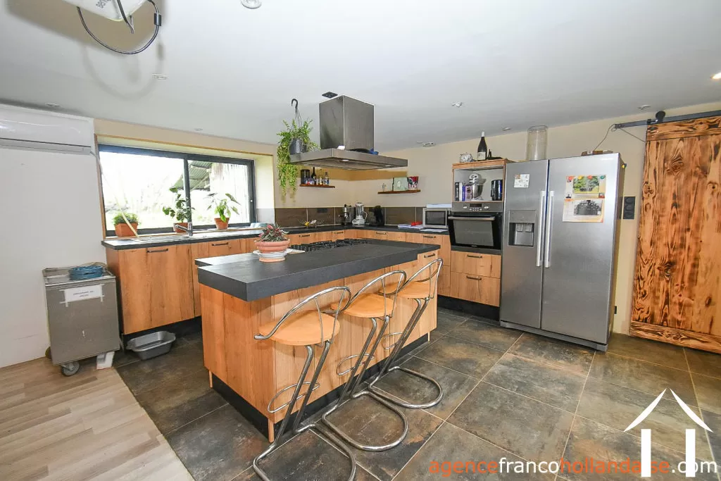 House for sale la porcherie, limousin, Li1034 Image - 7