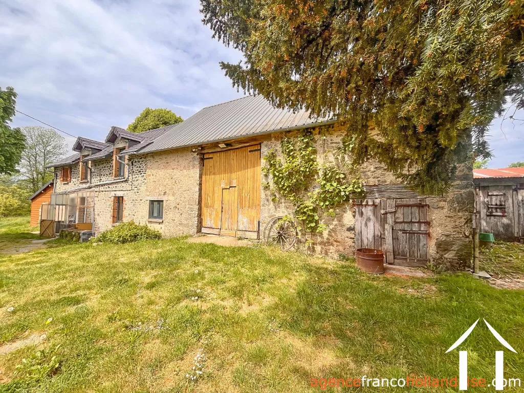 House for sale la porcherie, limousin, Li1034 Image - 2