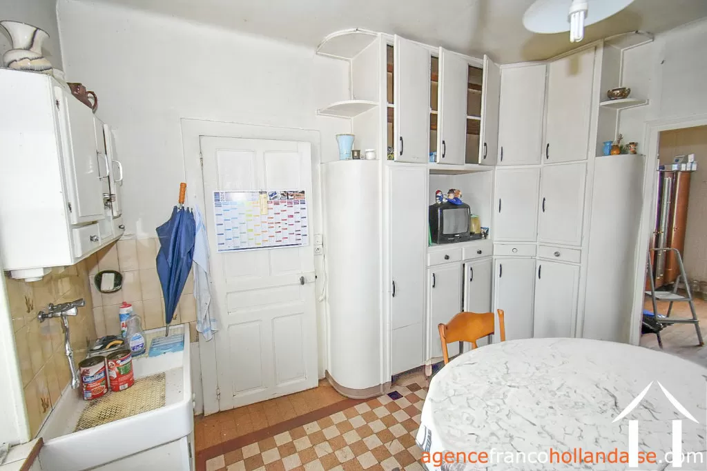 House with guest house for sale la porcherie, limousin, Li1036 Image - 4