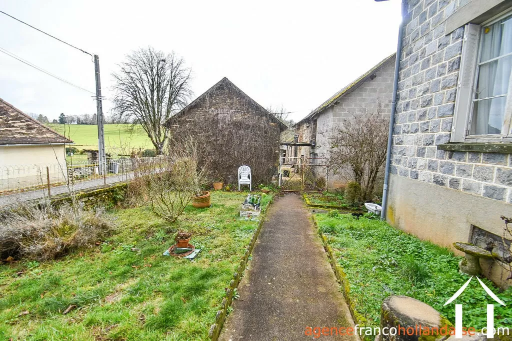 House with guest house for sale la porcherie, limousin, Li1036 Image - 18