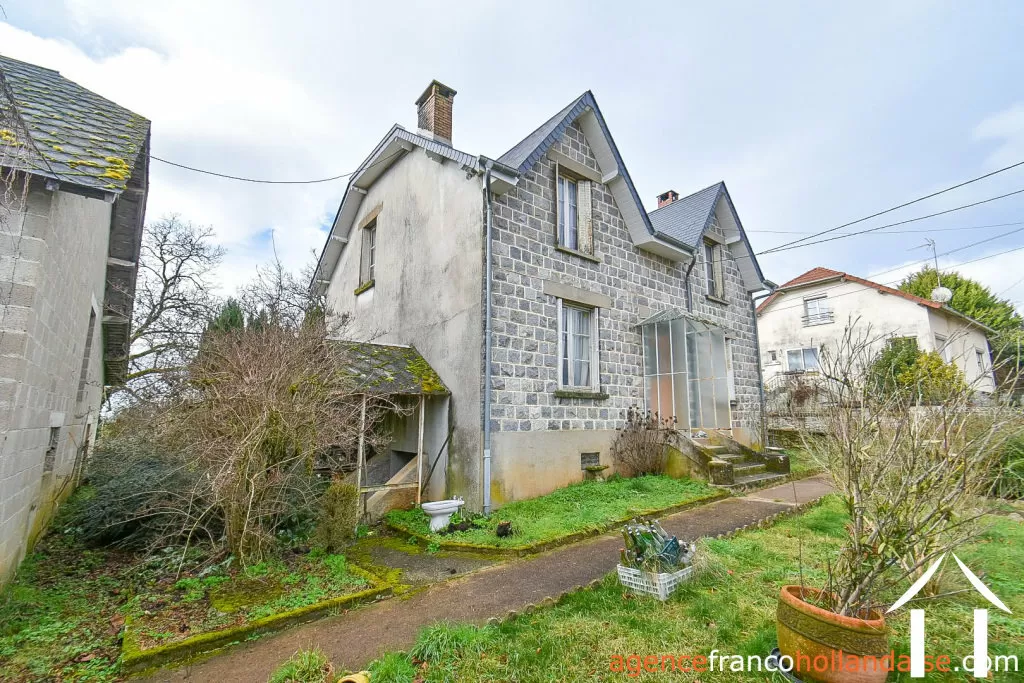 House with guest house for sale la porcherie, limousin, Li1036 Image - 17