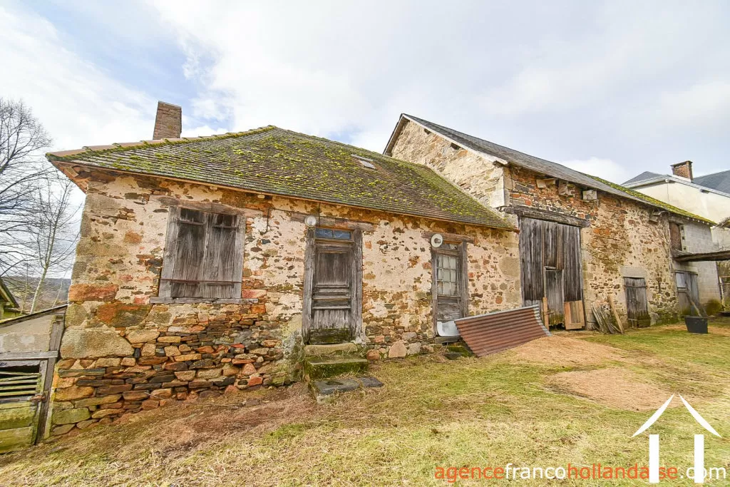 House with guest house for sale la porcherie, limousin, Li1036 Image - 21