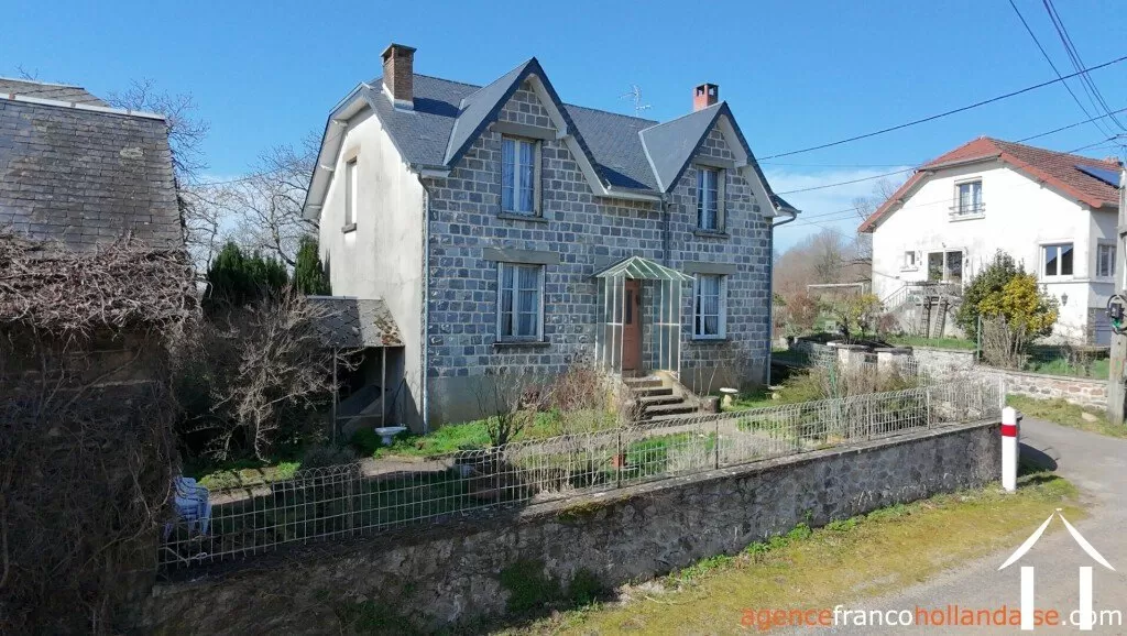 House with guest house for sale la porcherie, limousin, Li1036 Image - 20