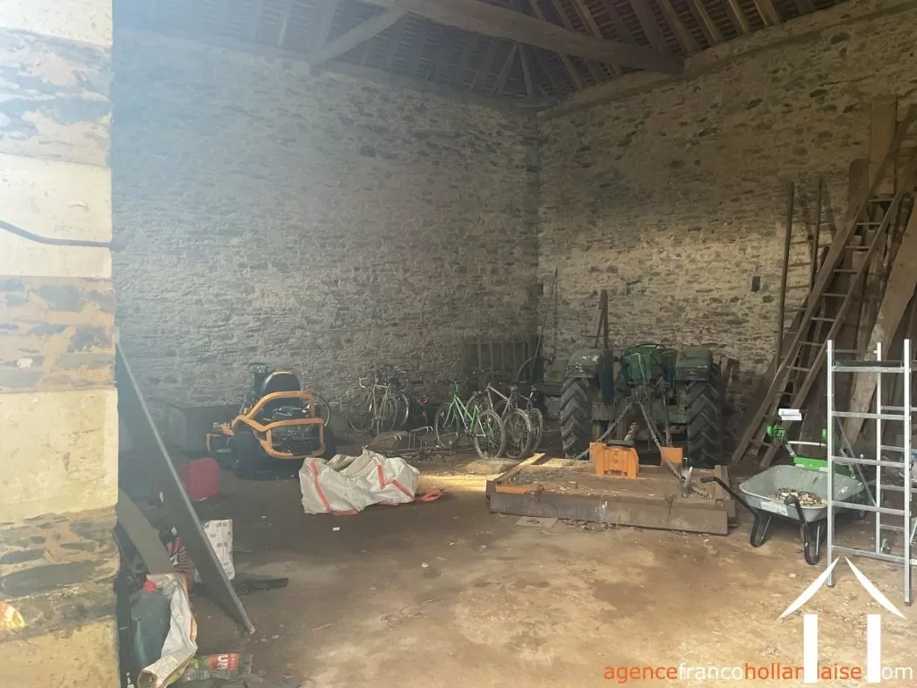 House with guest house for sale , Li1037 Image - 16