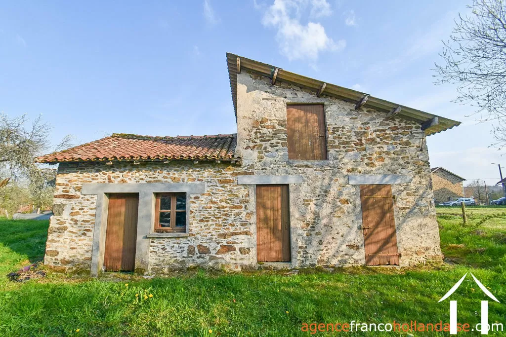 House for sale linards, limousin, Li1038 Image - 30