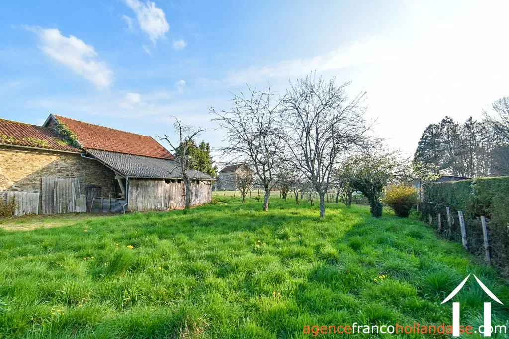 House for sale linards, limousin, Li1038 Image - 22