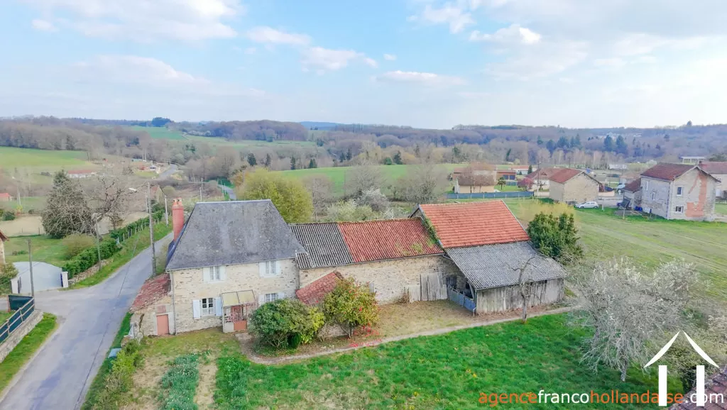 House for sale linards, limousin, Li1038 Image - 1