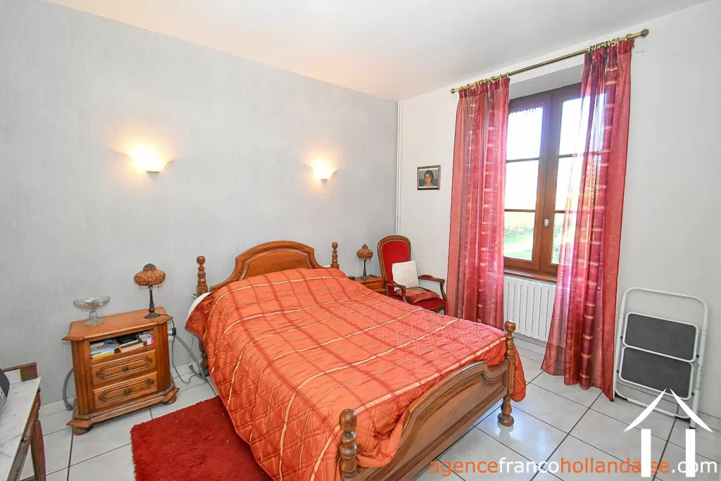 Property 1 hectare ++ for sale meuzac, limousin, Li1039 Image - 11