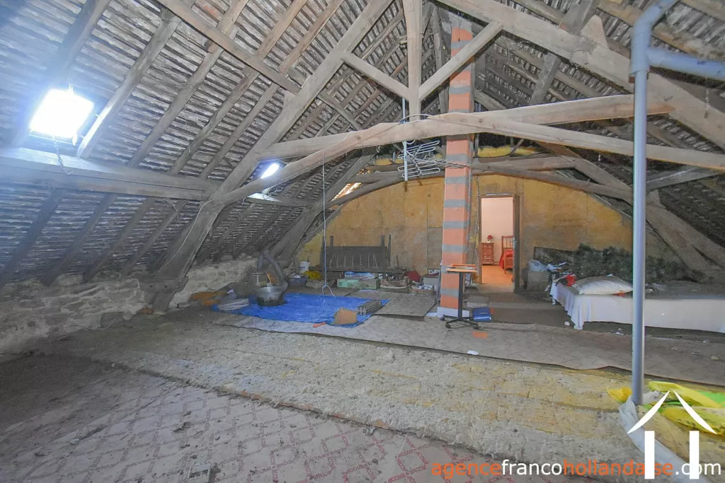 Property 1 hectare ++ for sale meuzac, limousin, Li1039 Image - 14