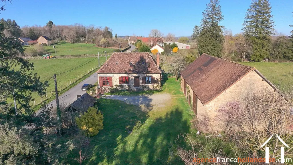 Property 1 hectare ++ for sale meuzac, limousin, Li1039 Image - 1