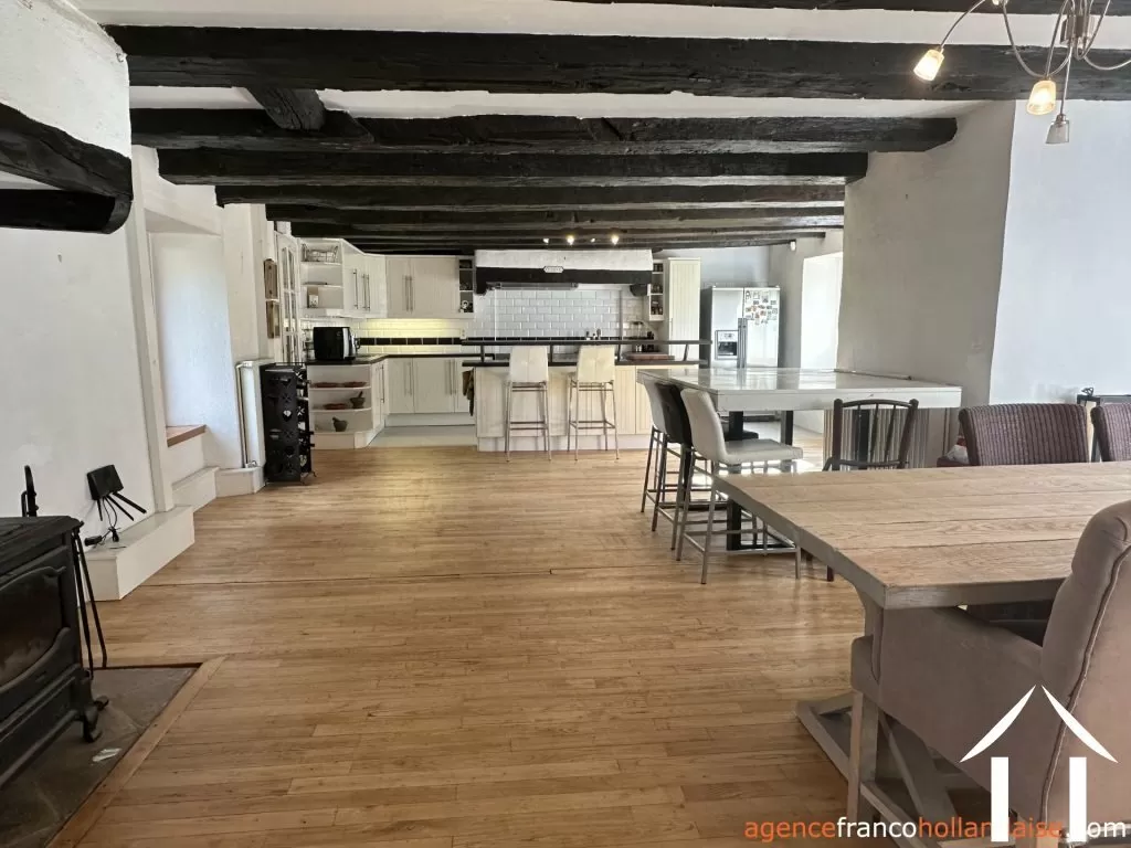 House for sale chalus, auvergne, Li1040 Image - 19
