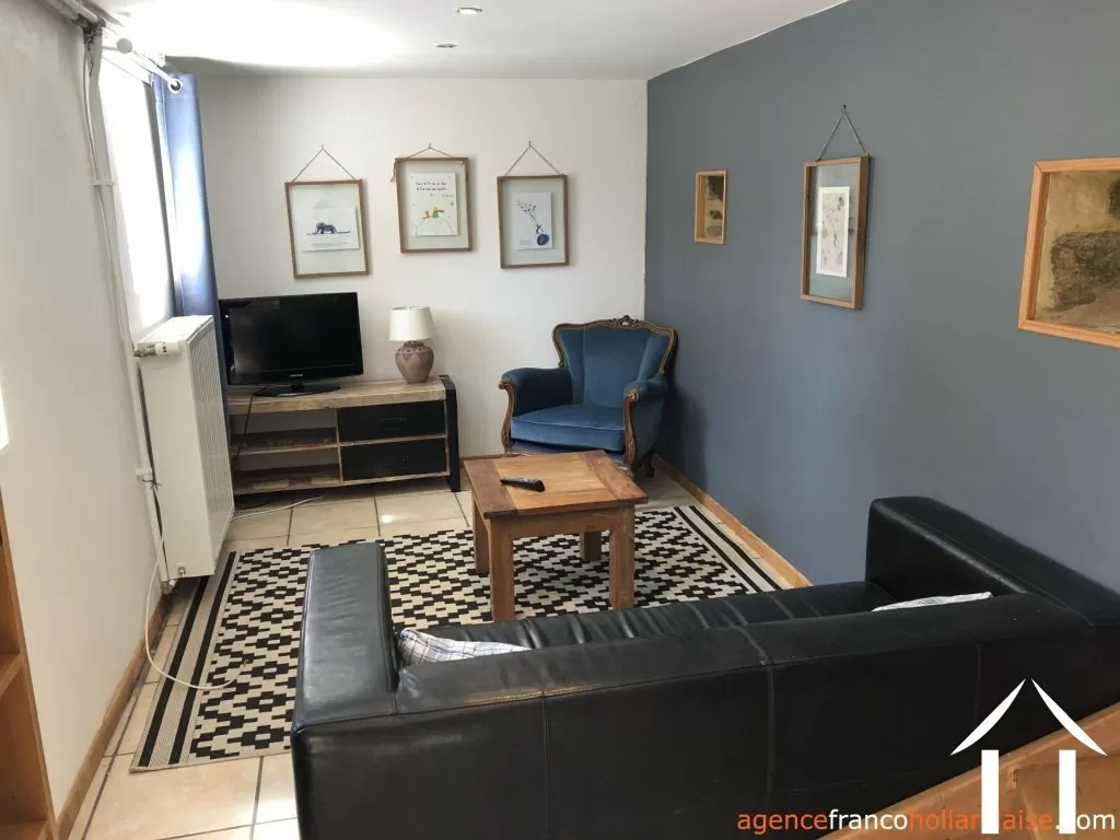 House for sale chalus, auvergne, Li1040 Image - 8