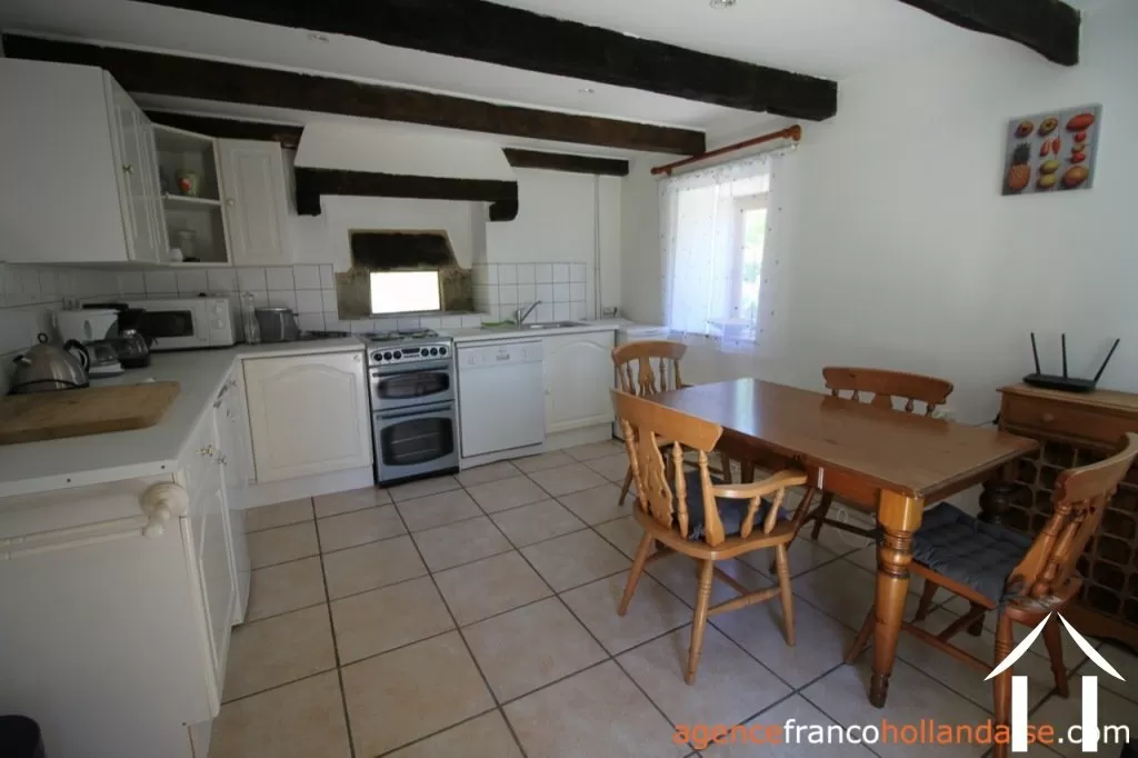 House for sale chalus, auvergne, Li1040 Image - 33