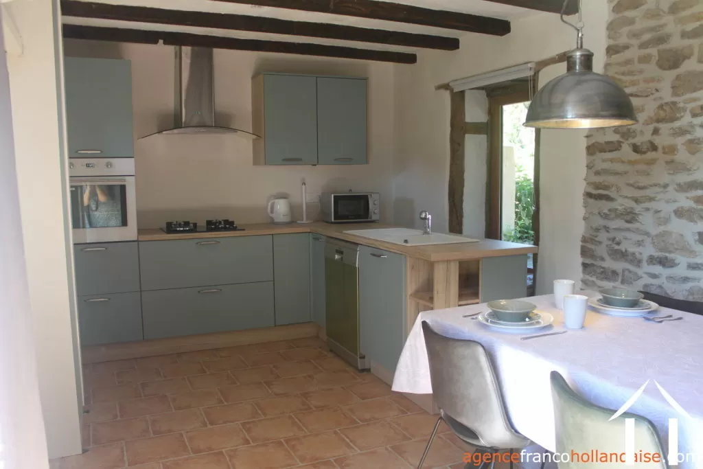House for sale chalus, auvergne, Li1040 Image - 27