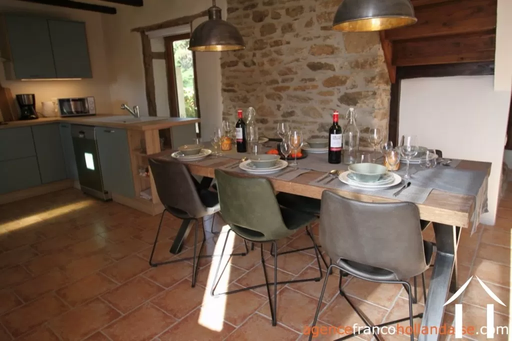 House for sale chalus, auvergne, Li1040 Image - 26