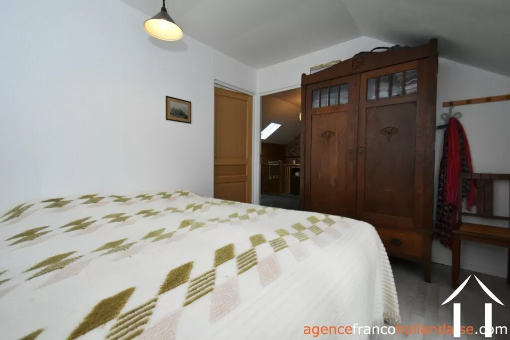 House for sale la croisille sur briance, limousin, Li1042 Image - 13