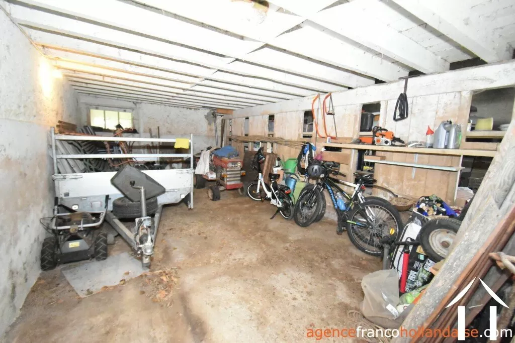 House for sale la croisille sur briance, limousin, Li1042 Image - 27