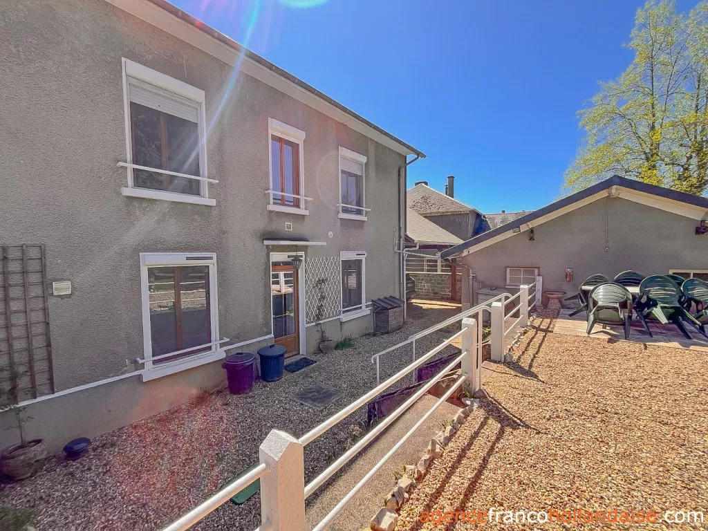 Village house for sale chateauneuf la foret, limousin, Li1043 Image - 21