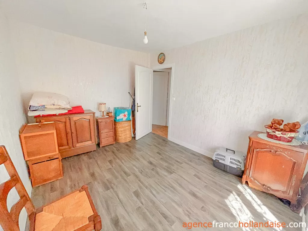 Village house for sale chateauneuf la foret, limousin, Li1043 Image - 18