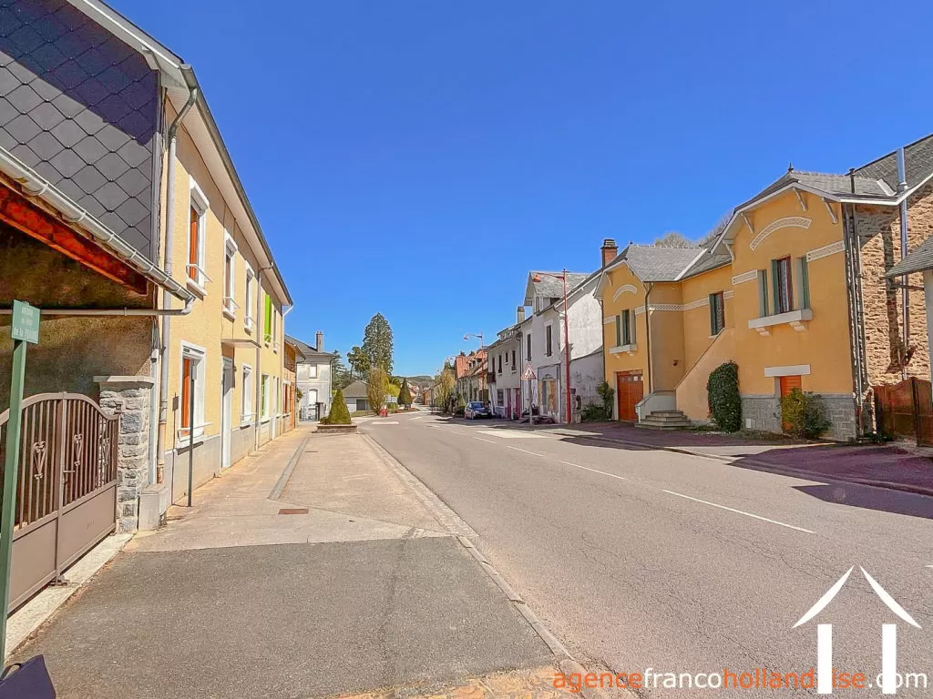 Village house for sale chateauneuf la foret, limousin, Li1045 Image - 36