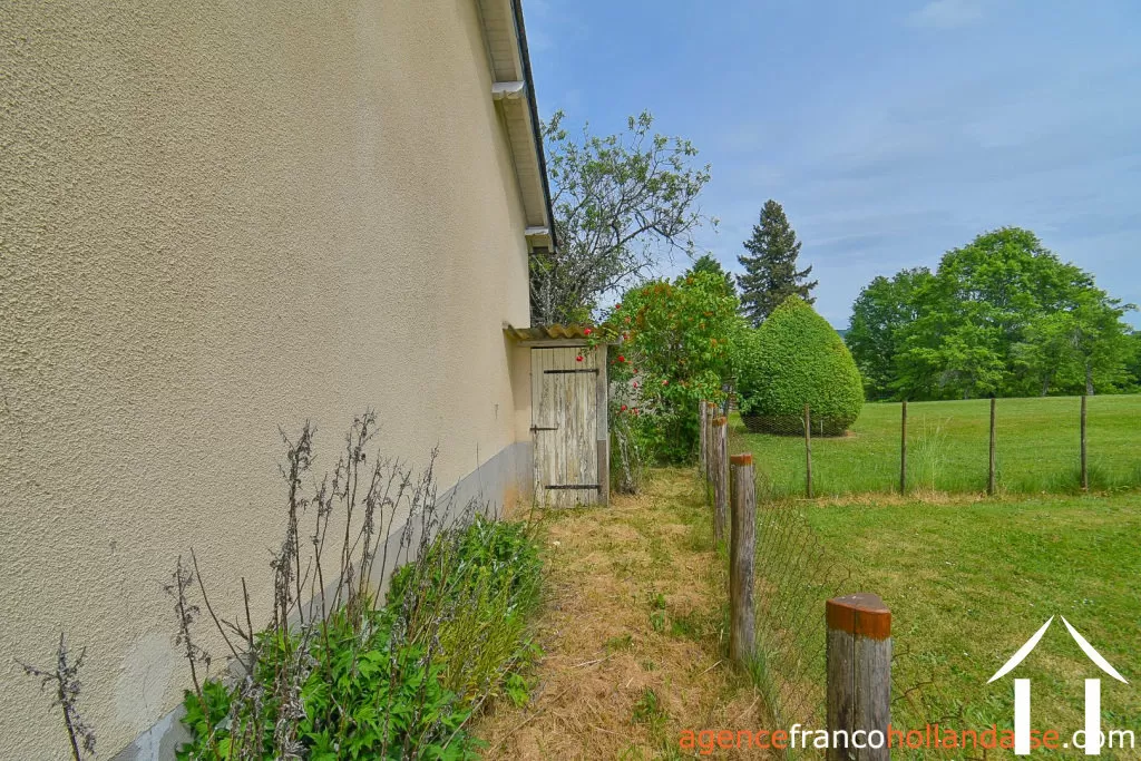 House for sale la croisille sur briance, limousin, Li1047 Image - 29
