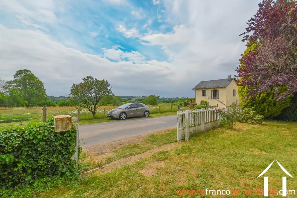 House for sale la croisille sur briance, limousin, Li1047 Image - 21