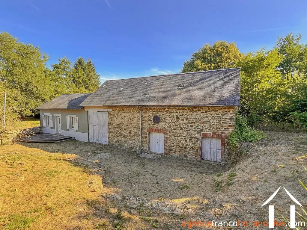 House for sale chateauneuf la foret, limousin, Li1048 Image - 13