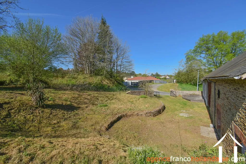 House for sale chateauneuf la foret, limousin, Li1048 Image - 46
