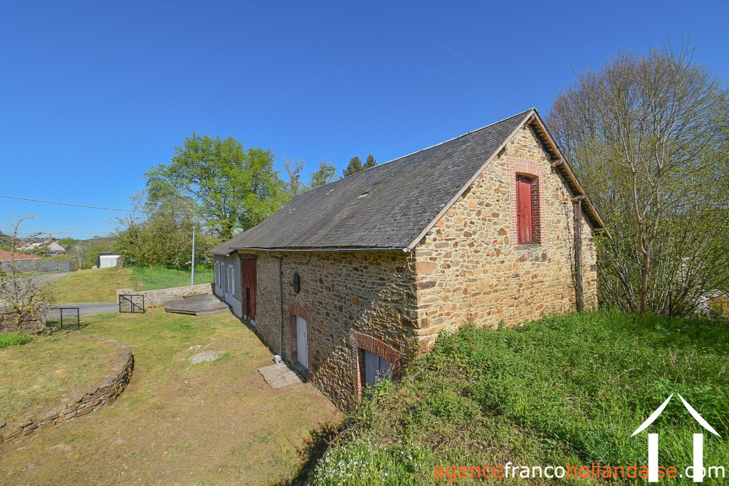 House for sale chateauneuf la foret, limousin, Li1048 Image - 30