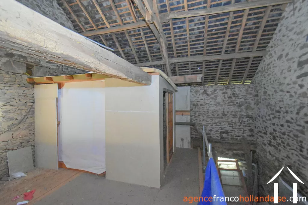 House for sale chateauneuf la foret, limousin, Li1048 Image - 28