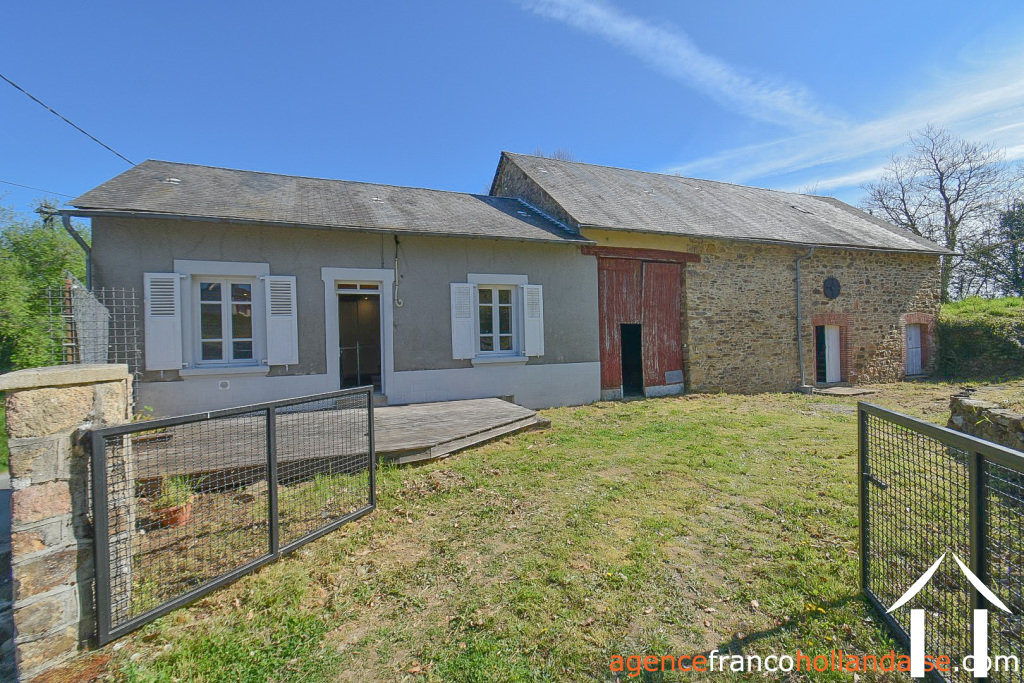 House for sale chateauneuf la foret, limousin, Li1048 Image - 1