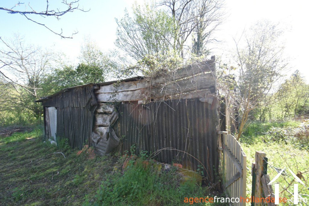 House for sale chateauneuf la foret, limousin, Li1048 Image - 35