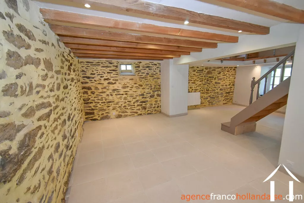 House for sale chateauneuf la foret, limousin, Li1048 Image - 4