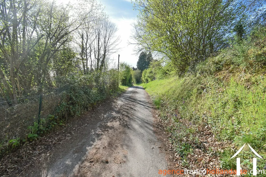 House for sale chateauneuf la foret, limousin, Li1048 Image - 50