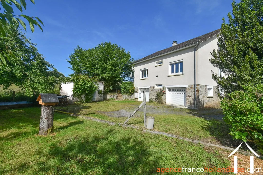 Village house for sale chamberet, limousin, Li1053 Image - 38