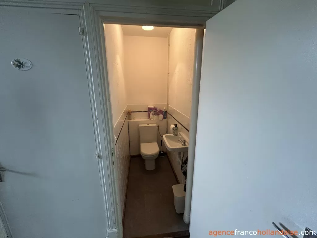 House with guest house for sale rochechouart, limousin, Li1054 Image - 31