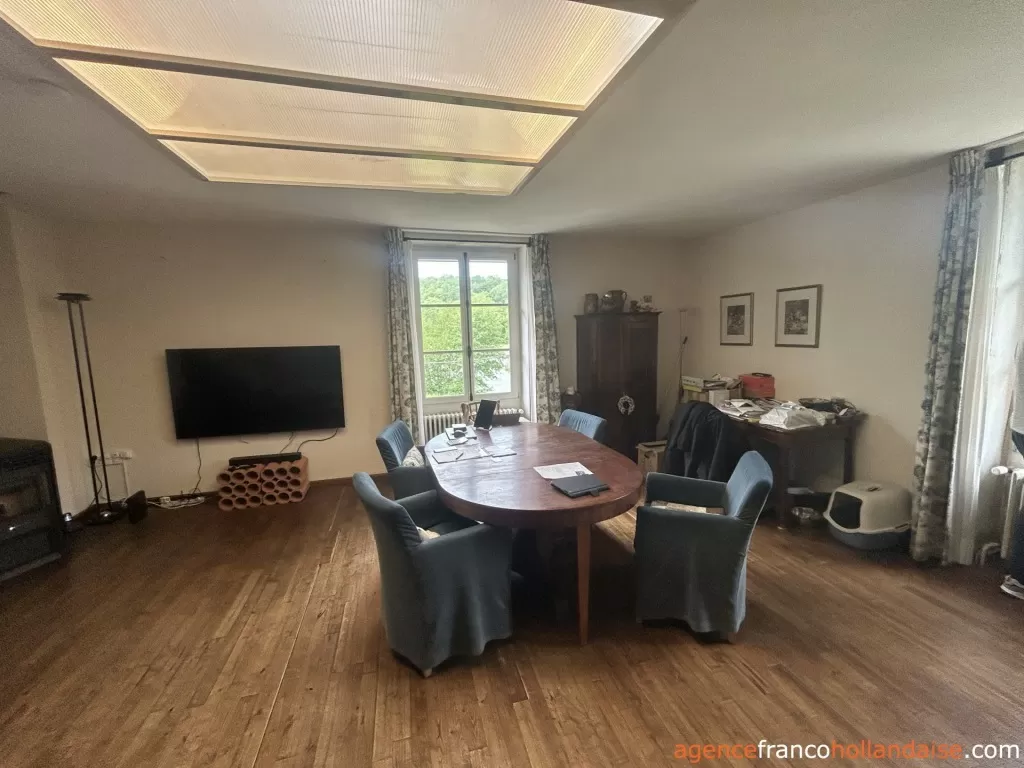 House with guest house for sale rochechouart, limousin, Li1054 Image - 5