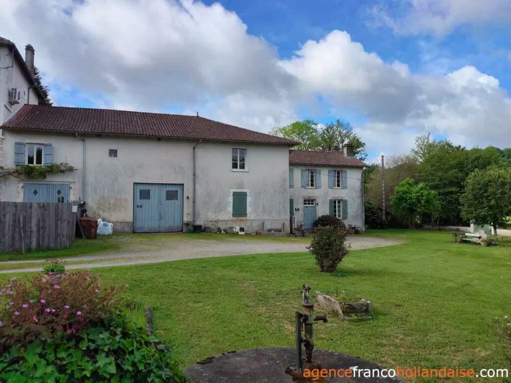 House with guest house for sale rochechouart, limousin, Li1054 Image - 2