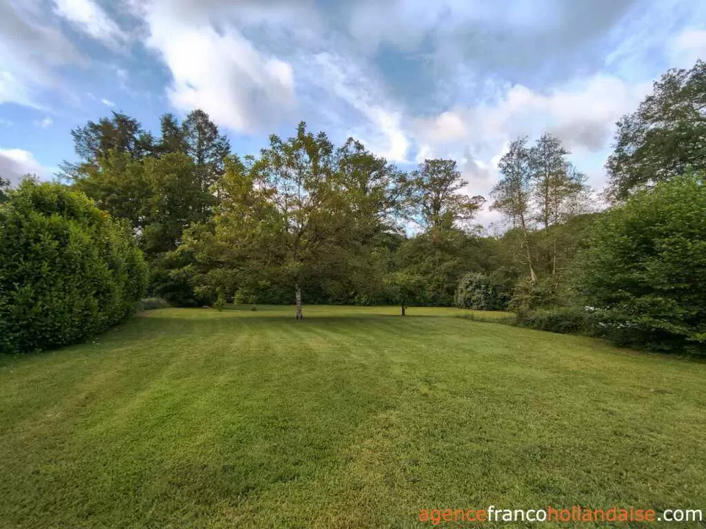 House with guest house for sale rochechouart, limousin, Li1054 Image - 64