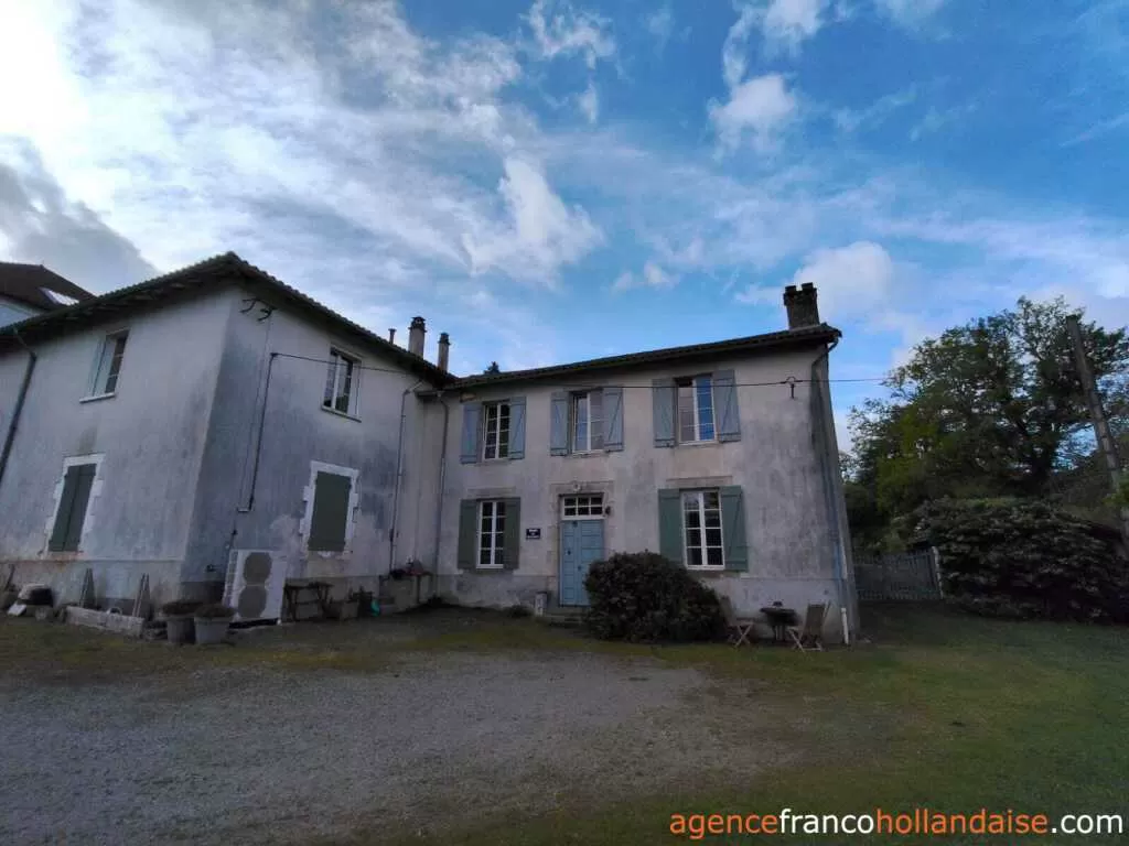 House with guest house for sale rochechouart, limousin, Li1054 Image - 69