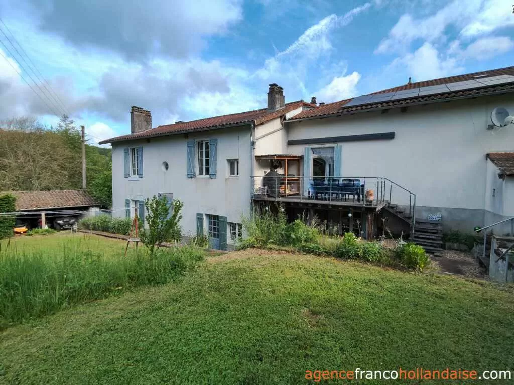 House with guest house for sale rochechouart, limousin, Li1054 Image - 49