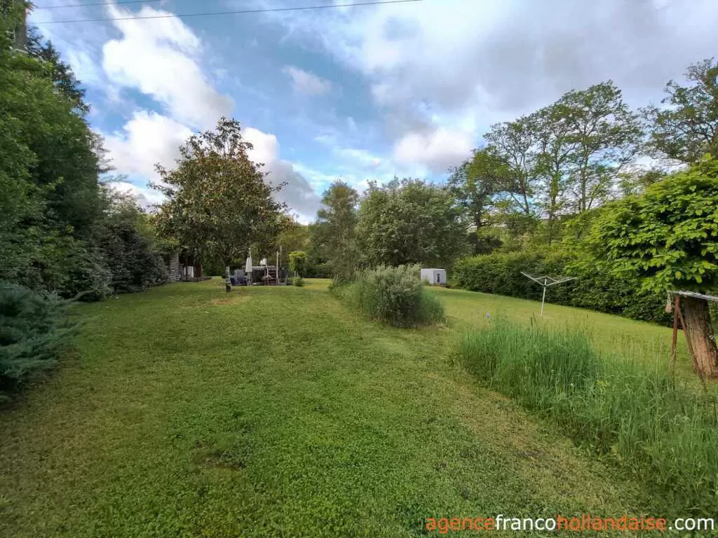 House with guest house for sale rochechouart, limousin, Li1054 Image - 60