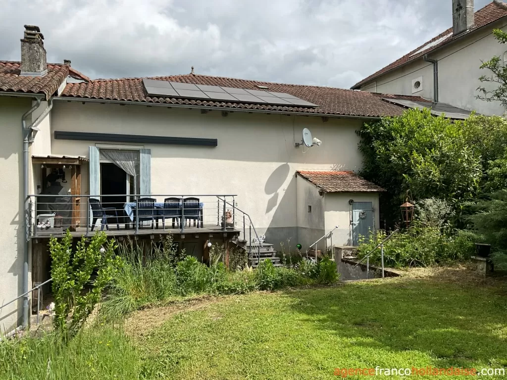 House with guest house for sale rochechouart, limousin, Li1054 Image - 52