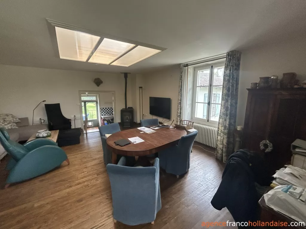 House with guest house for sale rochechouart, limousin, Li1054 Image - 6