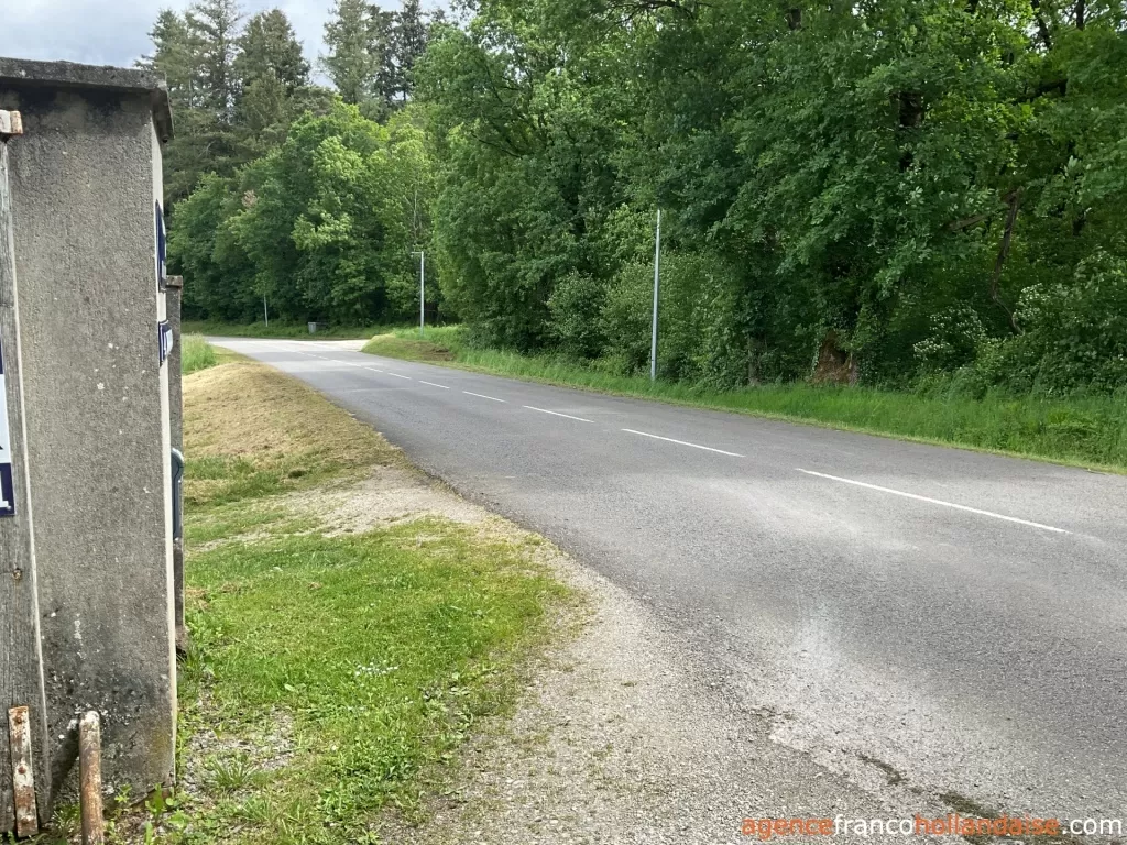 House with guest house for sale rochechouart, limousin, Li1054 Image - 74